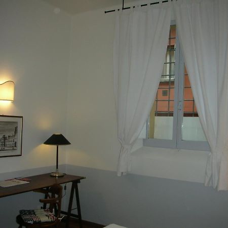 Nice Apartments In Downtown Bologna Exteriör bild