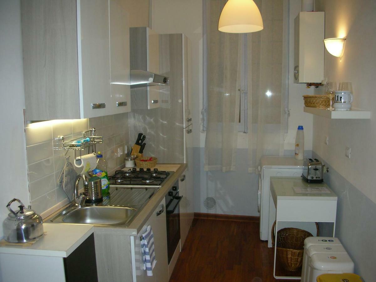 Nice Apartments In Downtown Bologna Exteriör bild